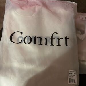 Comfrt Oversized Hoodie size L